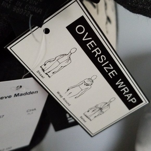 STEVE MADDEN  OVERSIZE WRAP - Picture 5 of 6